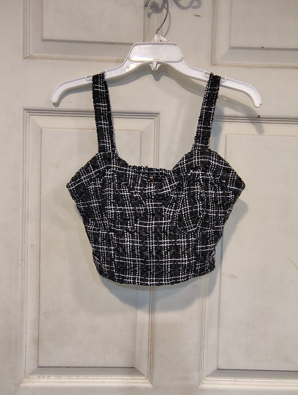 NWOT Japna Women's Size M Black/White Halter Top